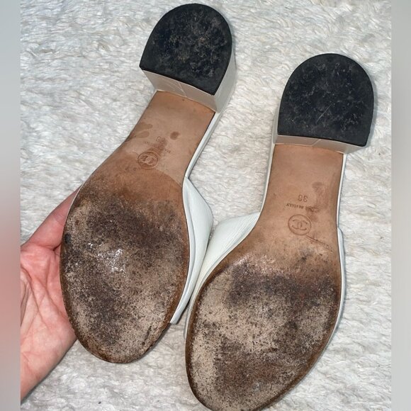 Chanel Black and White Calf Leather Sandals Sequin CC Logos Heel Block Classic - Picture 5 of 10